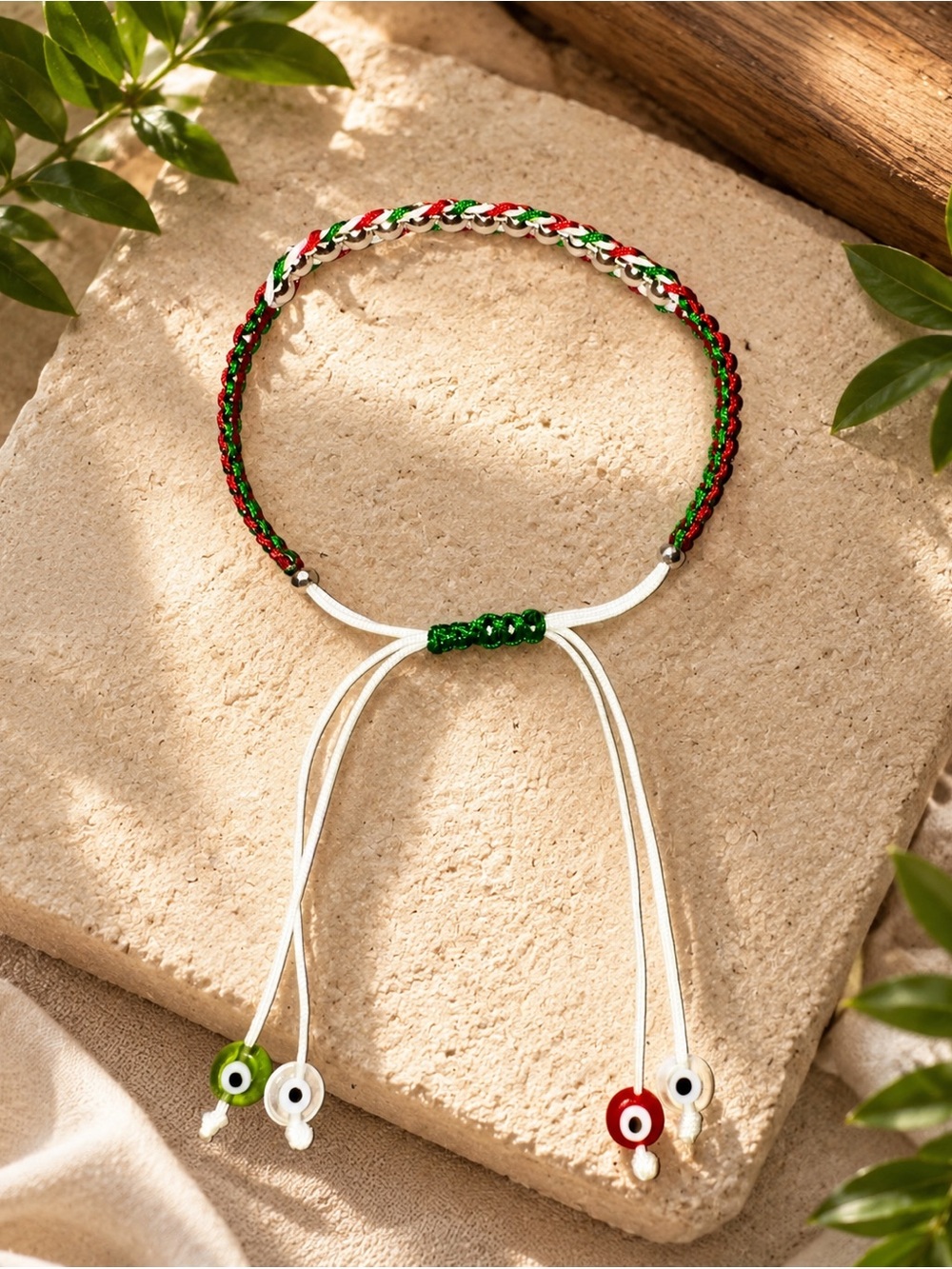 Mexican-inspired Adjustable Bracelet/Pulsera ajustable de inspiración mexicana